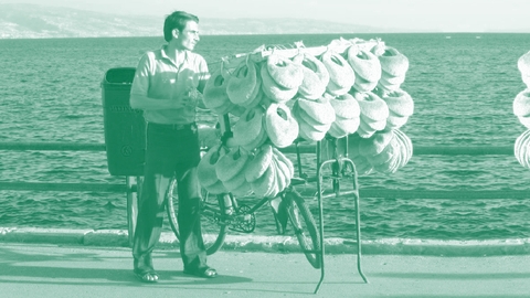 العمالة غير النظامية في لبنان