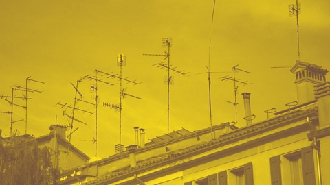 كيف تخلق شركة وهمية من العدم للفوز بعقود وزارة الاتصالات؟