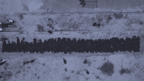 كيف تُخفي إبادةً جماعية؟