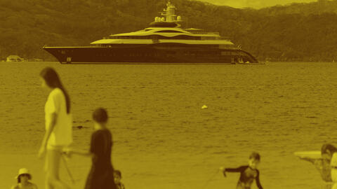 yacht