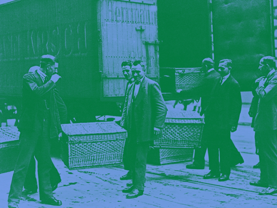 تبادل الاتهامات حول التضخم