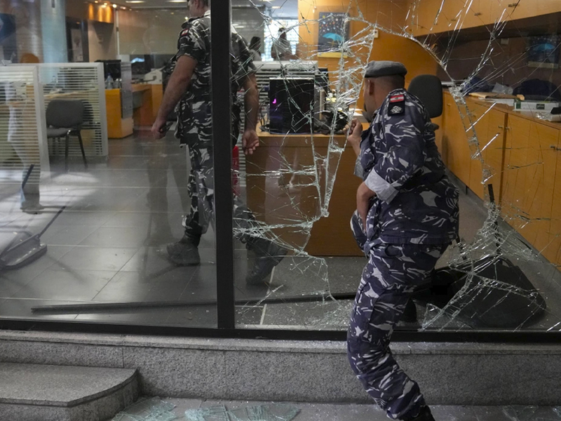 ألاعيب المصارف