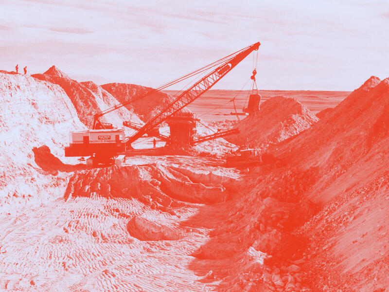 الحياة الاجتماعية للفوسفات على ضفتيْ المتوسط: البيئة والعمل والهجرة