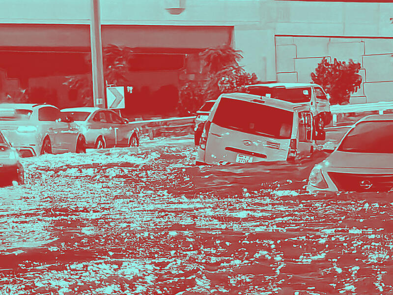 فيضانات دبي