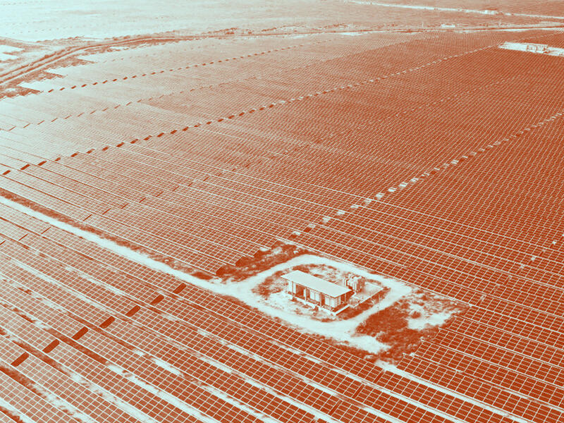 نقل التكنولوجيا وإعادة توزيع المعرفة