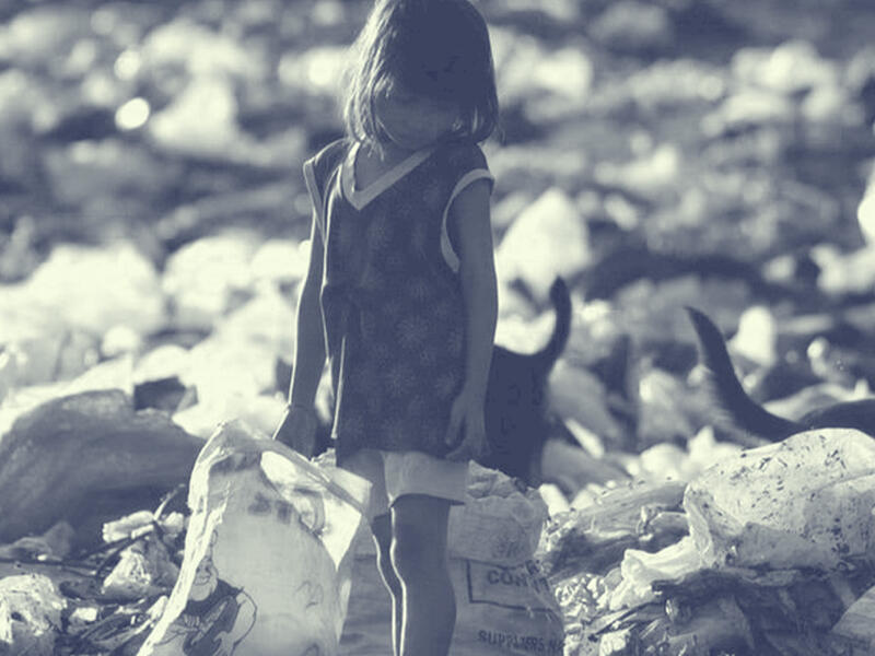 5 معلومات مهمّة لفهم خطر البلاستيك… والرأسمالية