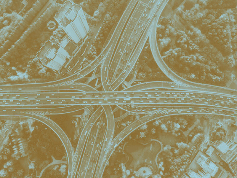 إمبراطورية مالية بقيادة الدولة