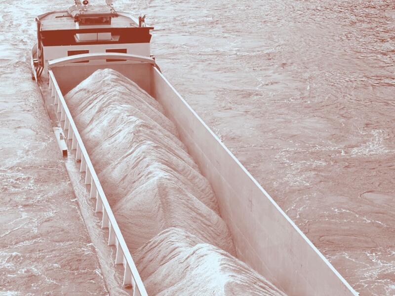 كيف تهدّد الحرب على إيران الدورة الزراعية العالمية