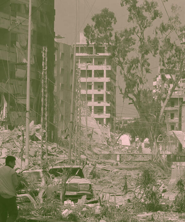 Buildings-bombs-Israeli-Beirut-Lebanon-July-2006