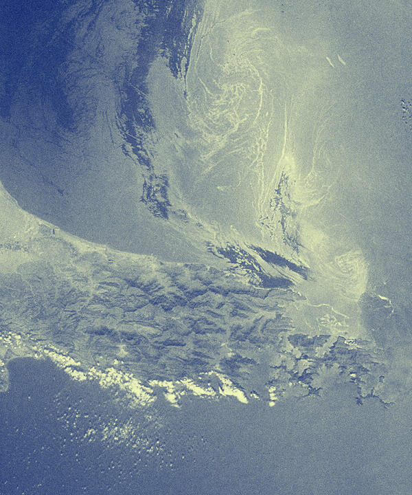 hormuz strait